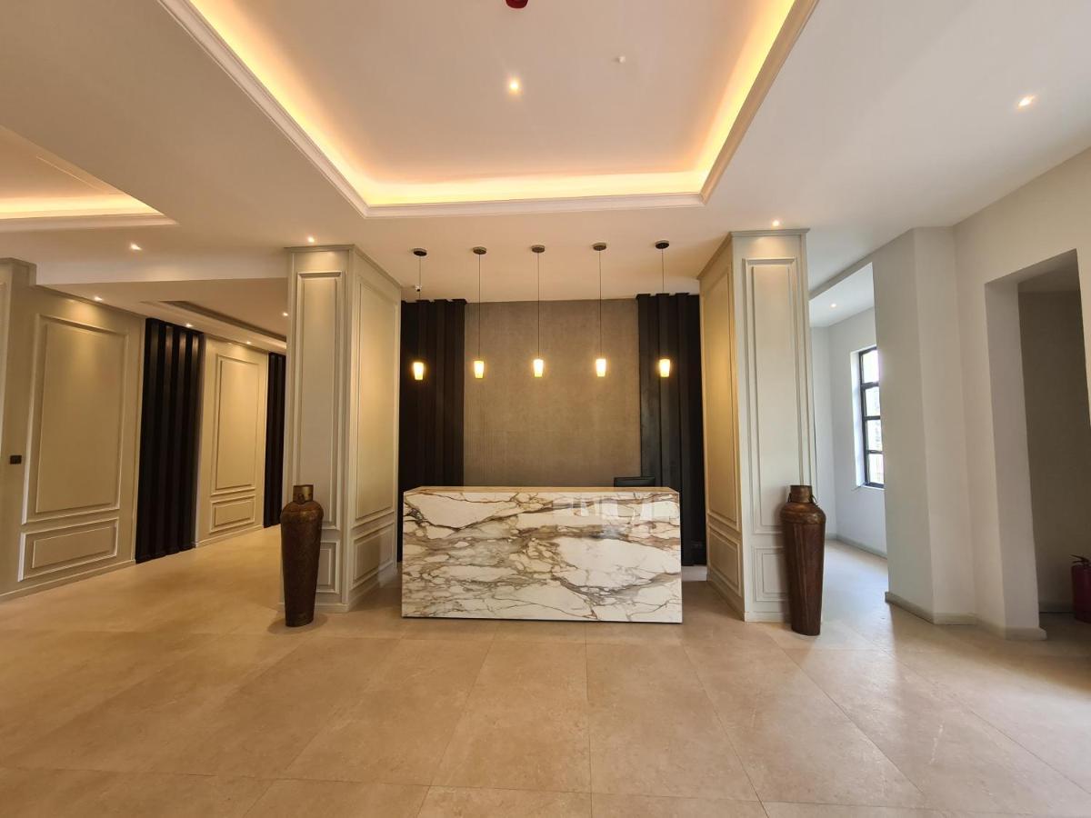 Fontis Residences Hotel Kampala Esterno foto