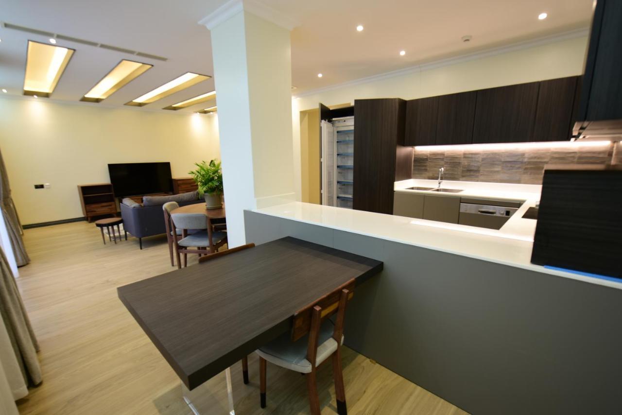 Fontis Residences Hotel Kampala Esterno foto