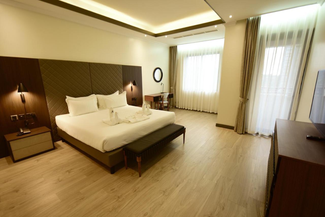 Fontis Residences Hotel Kampala Esterno foto