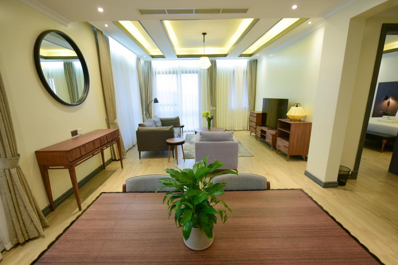 Fontis Residences Hotel Kampala Esterno foto